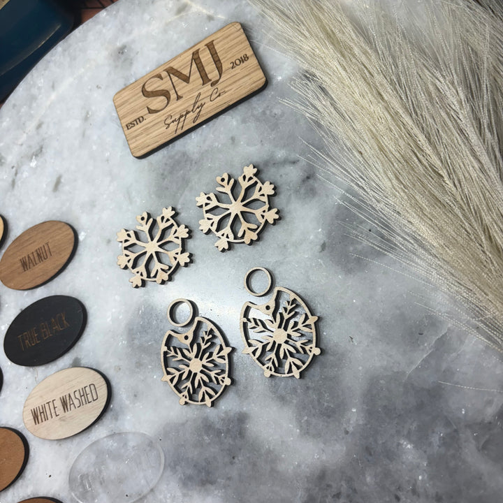 Snowflake Cutout Gina - 2 STYLES (1 Pair)