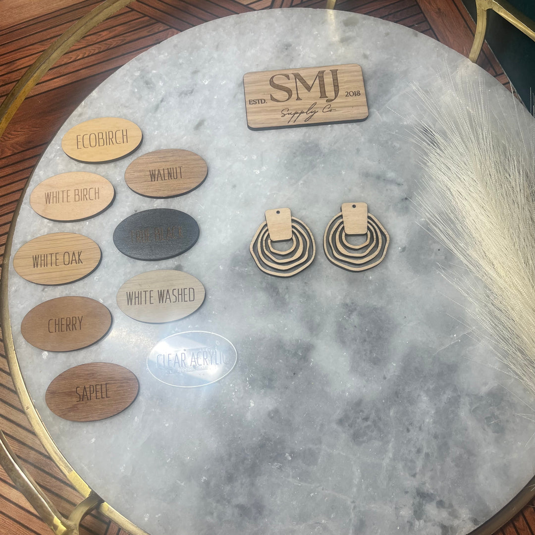 Wavy Connected Hoops (1 Pair)