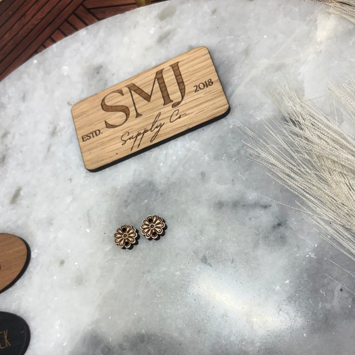 Engraved Flower Connector - (1 Pair)