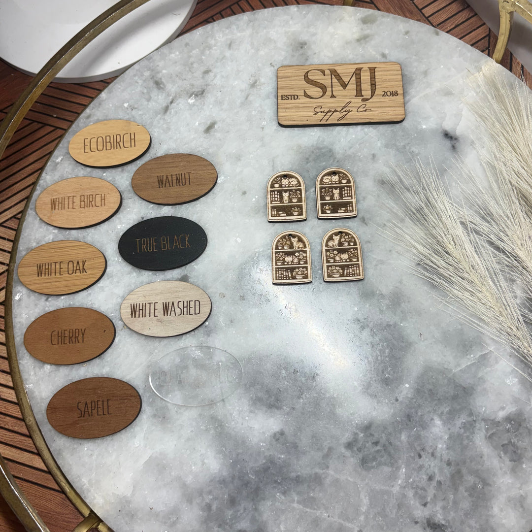 Cat On Bookshelf - 2 STYLES (1 Pair)