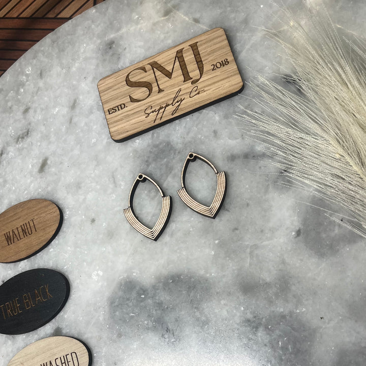 Scored Marquis Cutout (1 Pair)