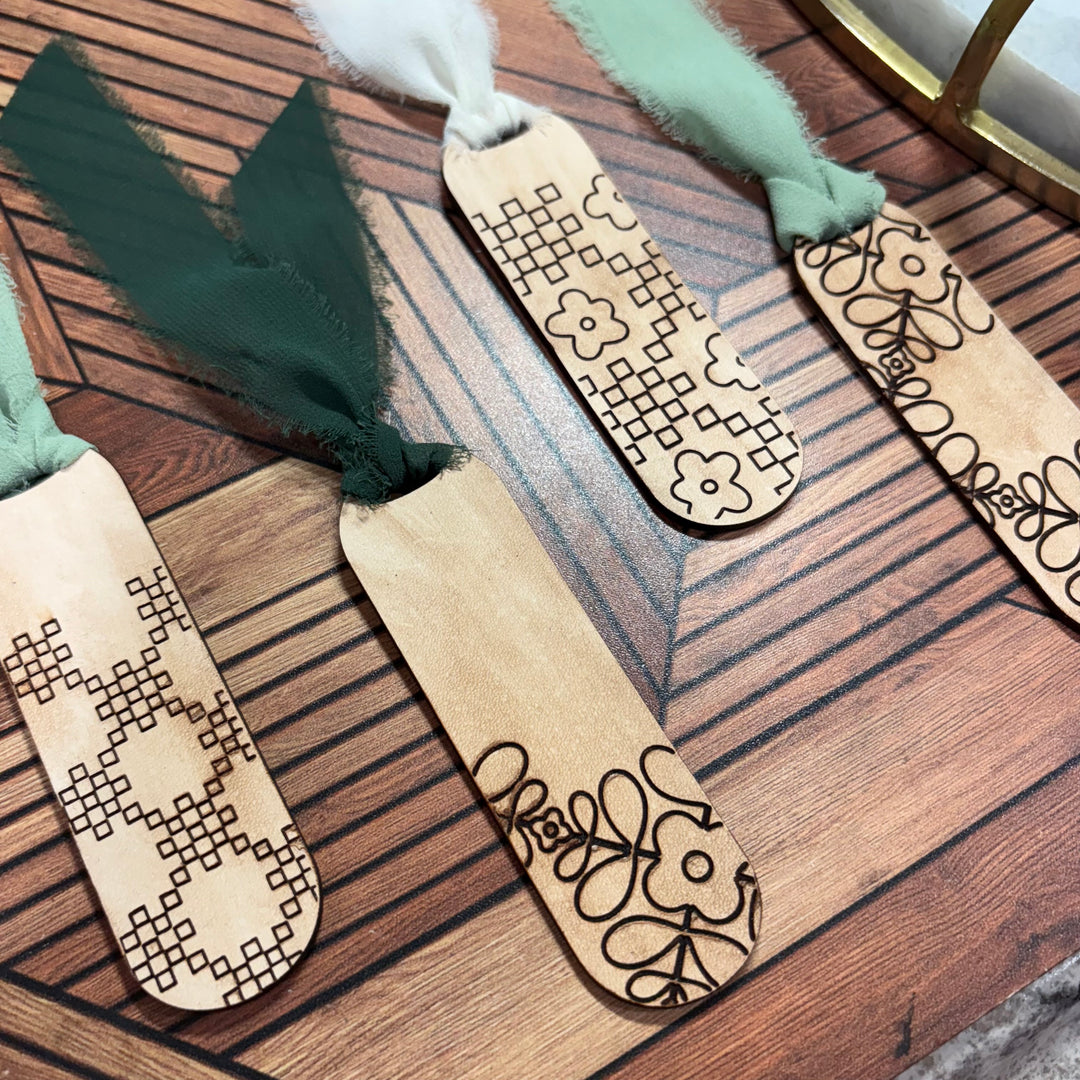 Floral Checkerboard Bookmarks - 4 STYLES (1 Bookmark)