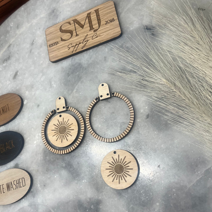 Striped Hoop with Connector and Starburst Center (1 Pair)