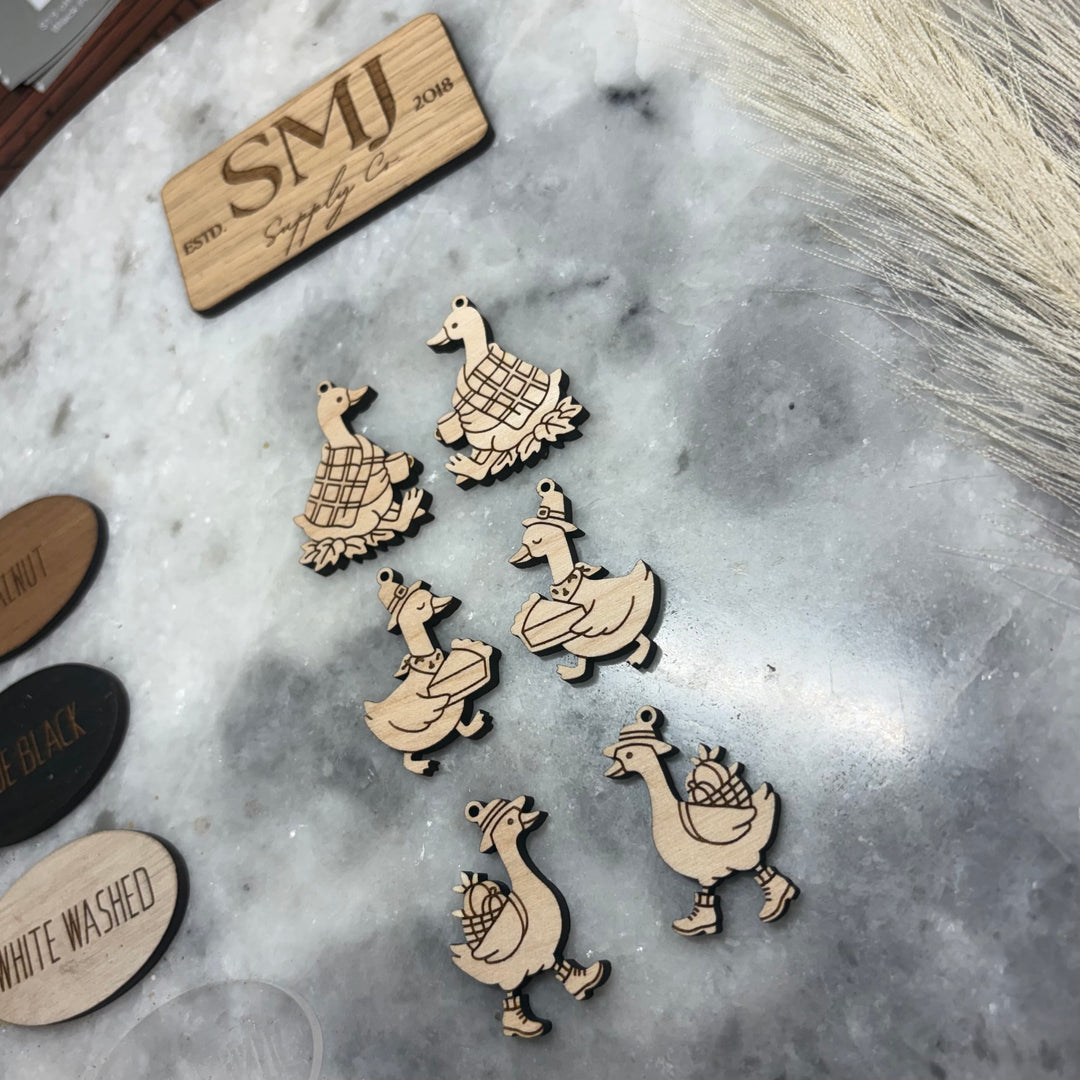 Fall Geese - 3 STYLES (1 Pair)