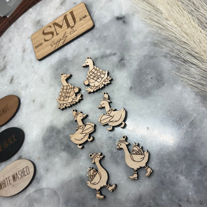 Fall Geese - 3 STYLES (1 Pair)