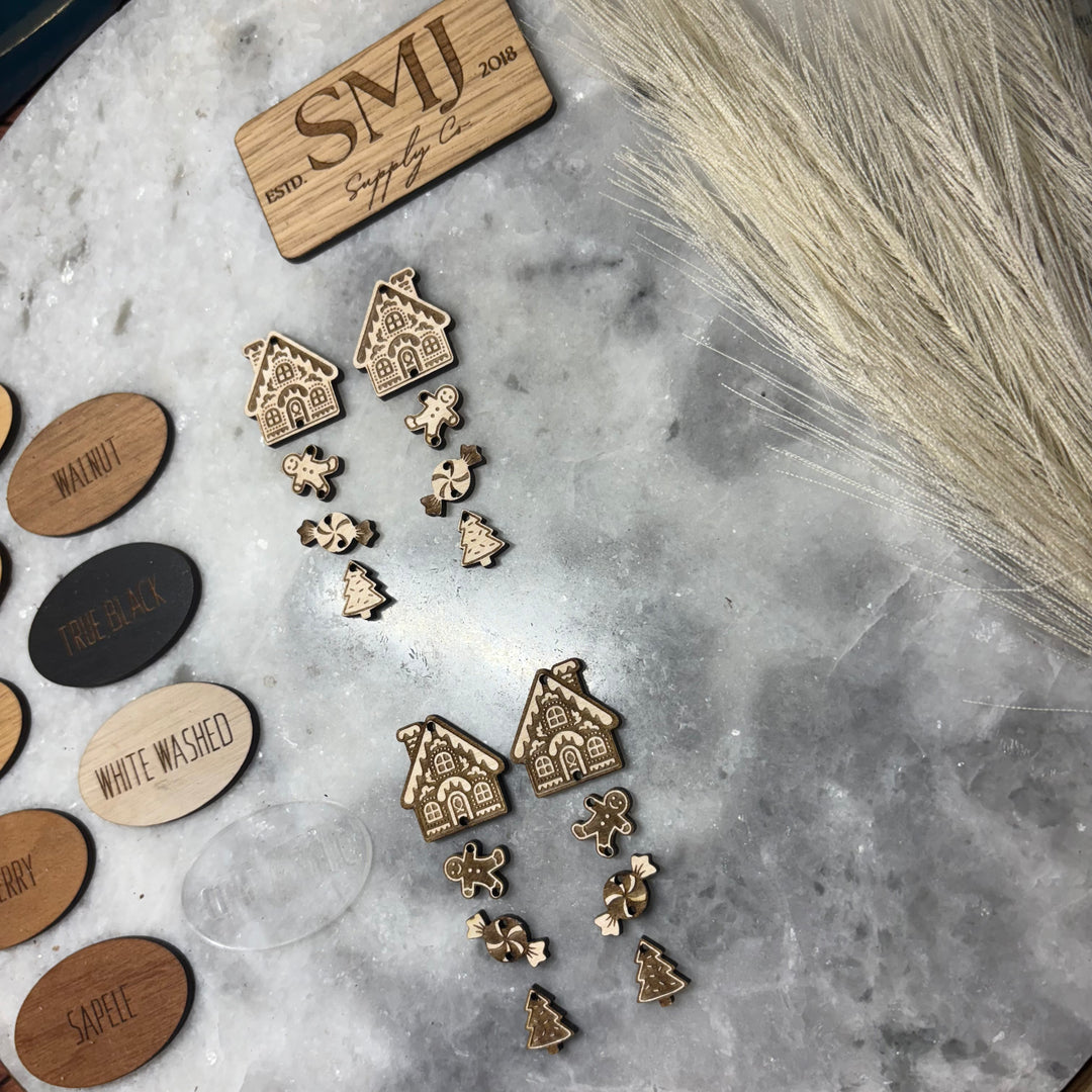 Christmas Gingerbread Stack - 2 STYLES (1 Pair)