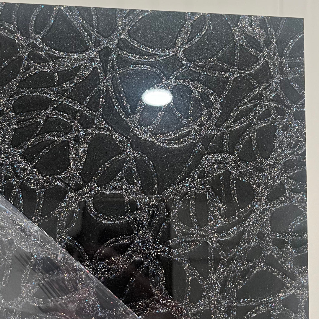 Black Crackle - Acrylic